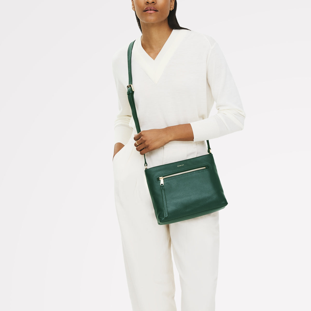 Cedar Small Ziptop Crossbody | Pickwick AW25 | Radley London