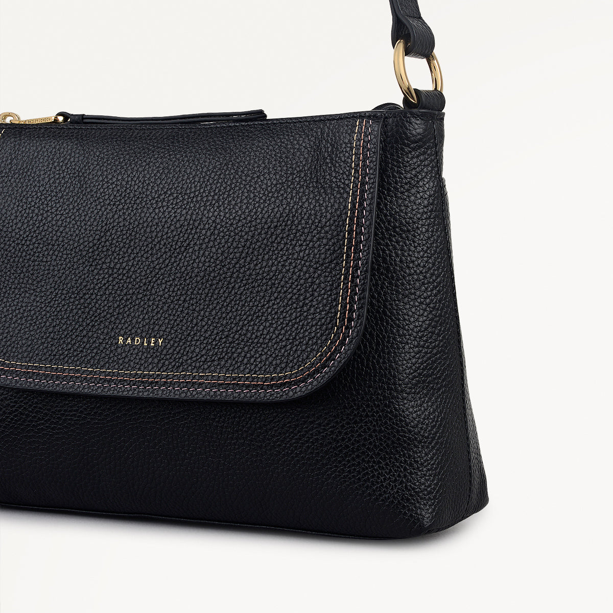 Black Small Ziptop Cross Body | Colwyn Road AW25 | Radley London Black Small Ziptop Cross Body | Colwyn Road AW25 | Radley London