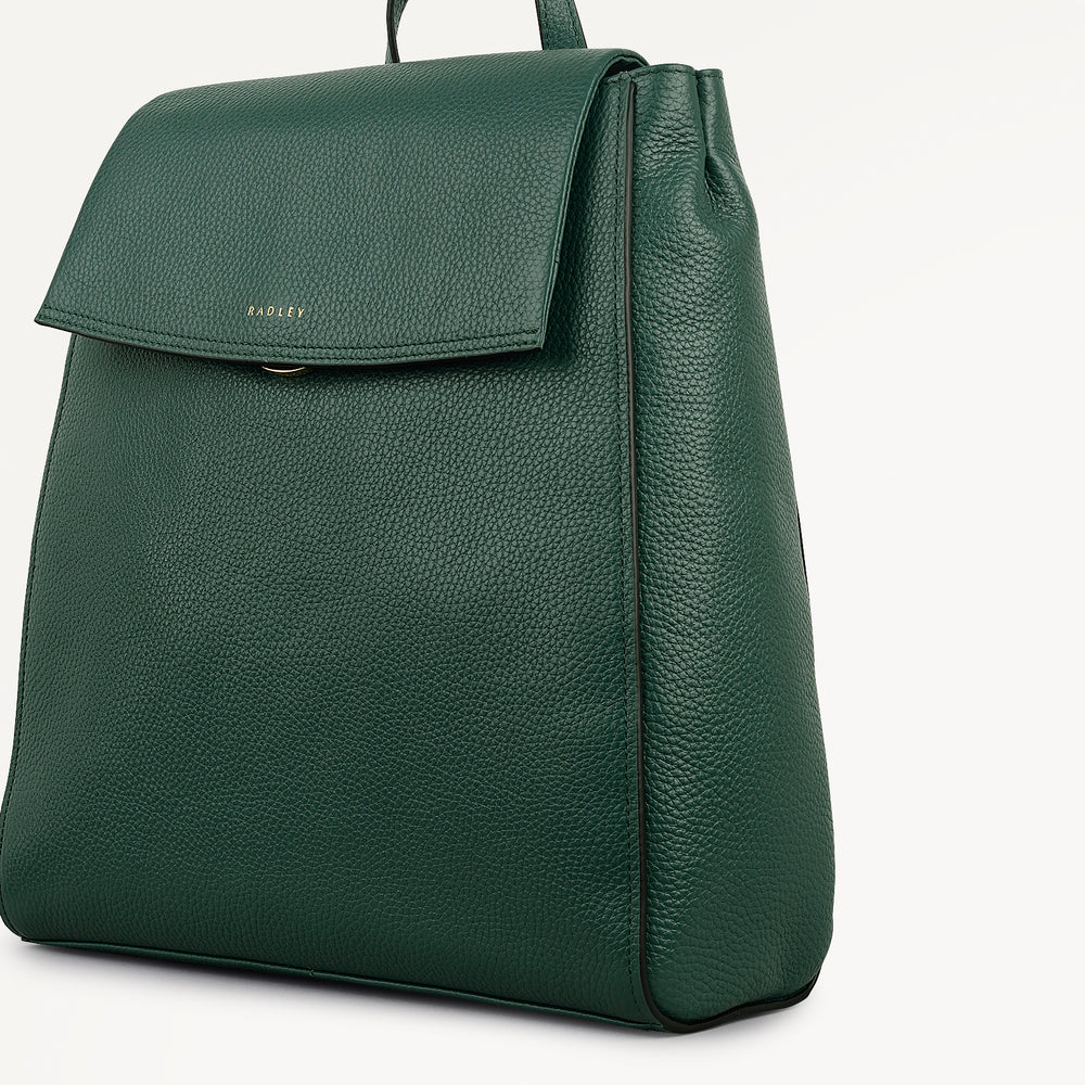 Pickwick Leather Medium Flapover Backpack in Cedar - 111955