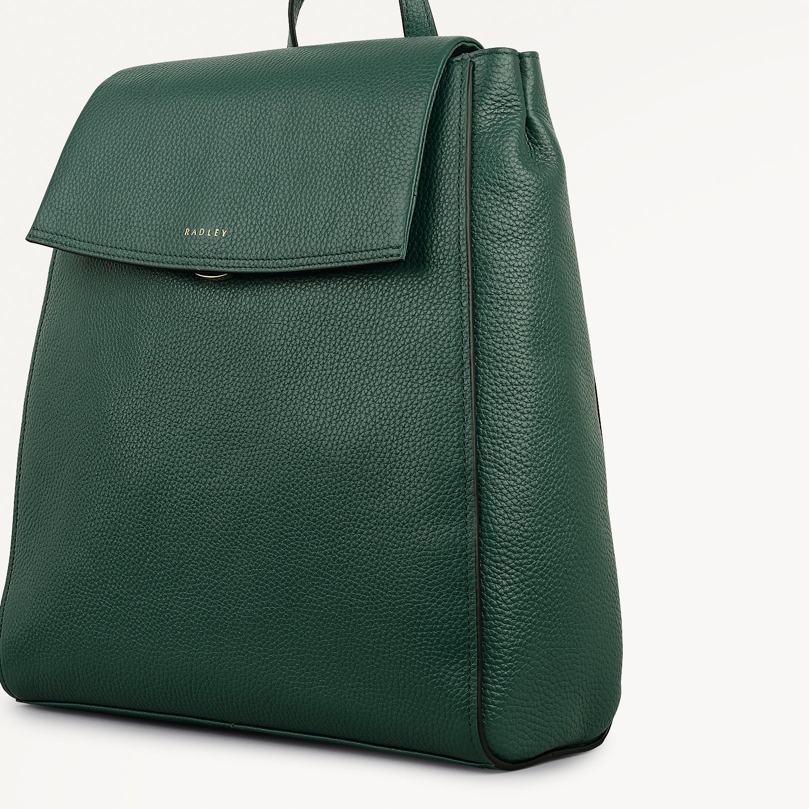 Pickwick Leather Medium Flapover Backpack in Cedar - 111955