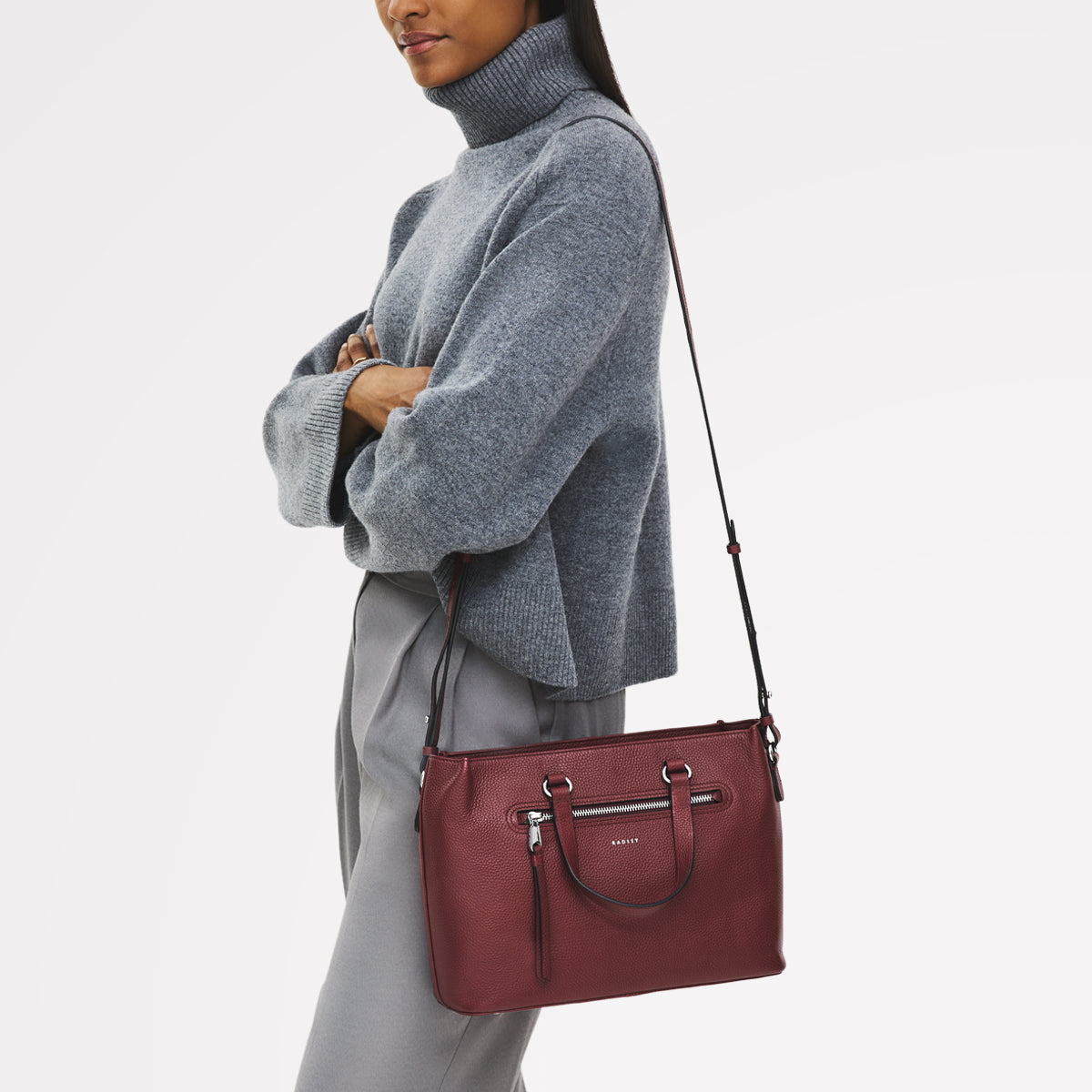 Pickwick Leather Medium Ziptop Grab Bag in Merlot - 111960