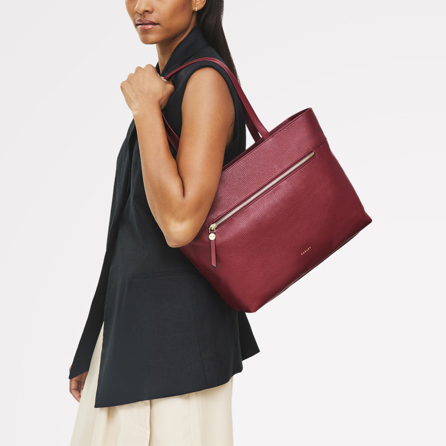 Fountain Road Leather Medium Ziptop Tote Bag in Merlot - 111966