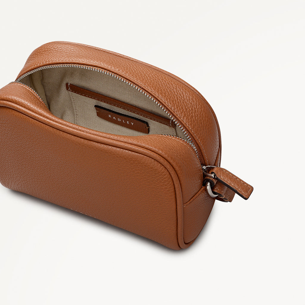 The Daily Small Zip Around Cross Body Toffee - 112018
