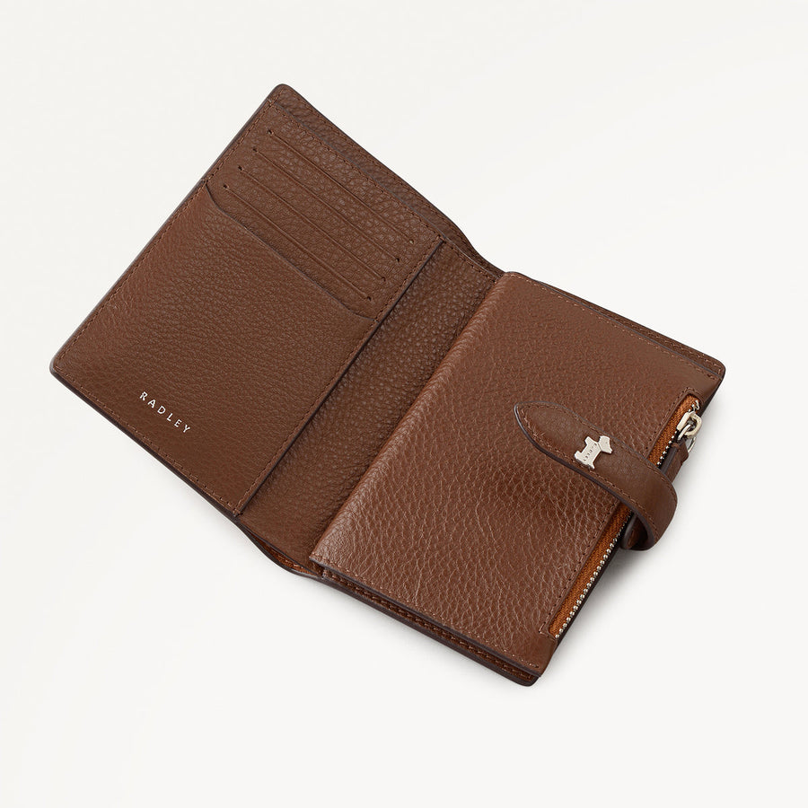 Willis Street Leather Medium Bifold Wallet in Toffee - 112037