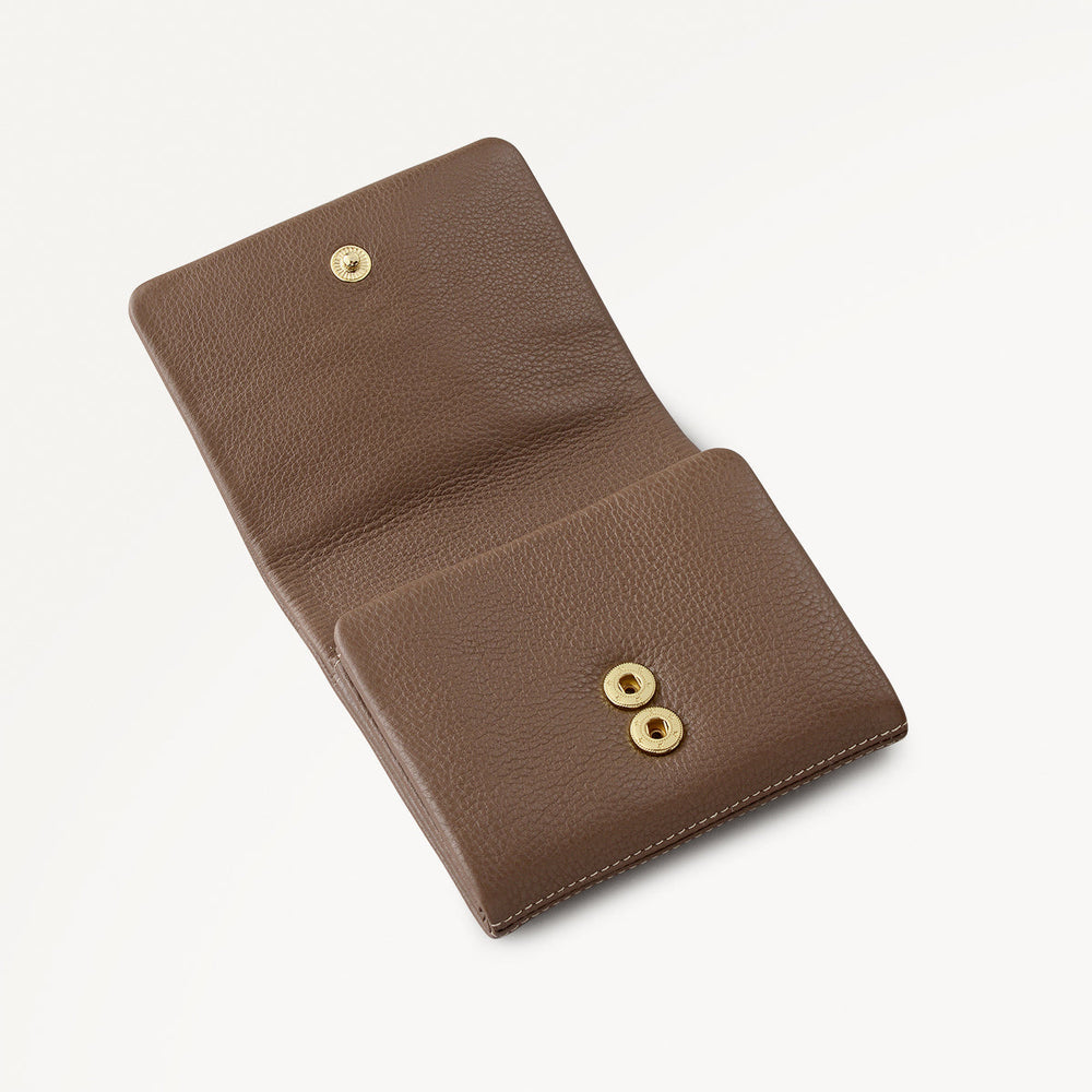 Mallow Street Leather Medium Folded Wallet in Coffee - 112078