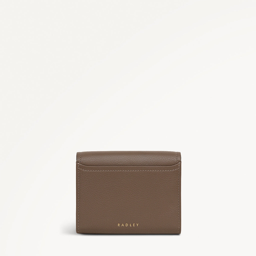 Bathurst Mews Leather Medium Flapover Wallet in Coffee - 112080