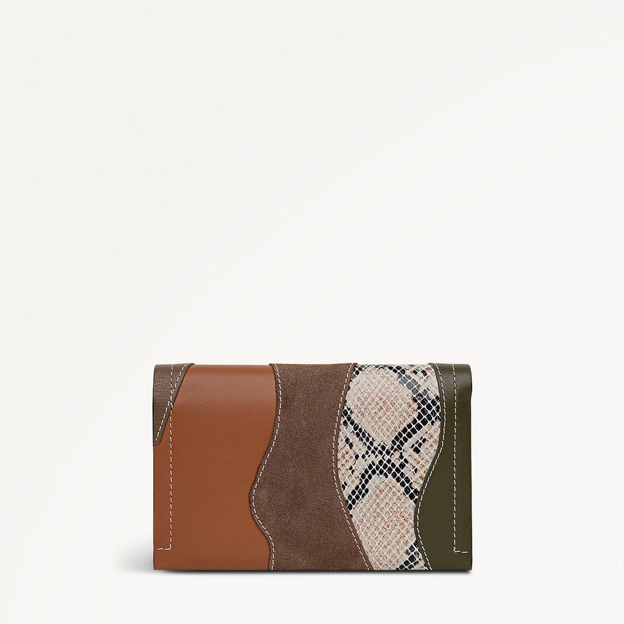 Oak Street Leather Medium Flapover Wallet in Coffee - 112088