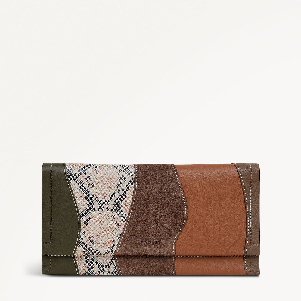 Oak Street - Patchwork Large Flapover Purse - RSE18802