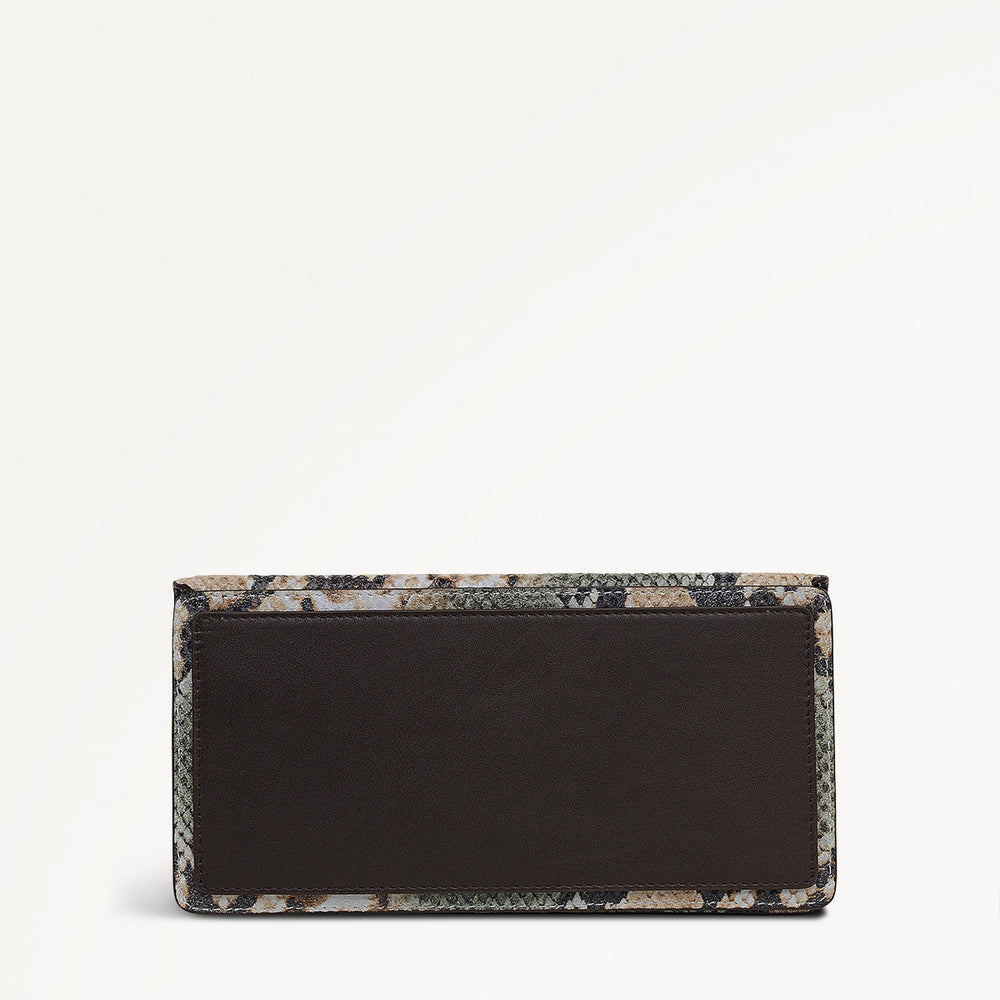 Coin Street Leather Large Bifold Wallet in Pine Needle - 112093