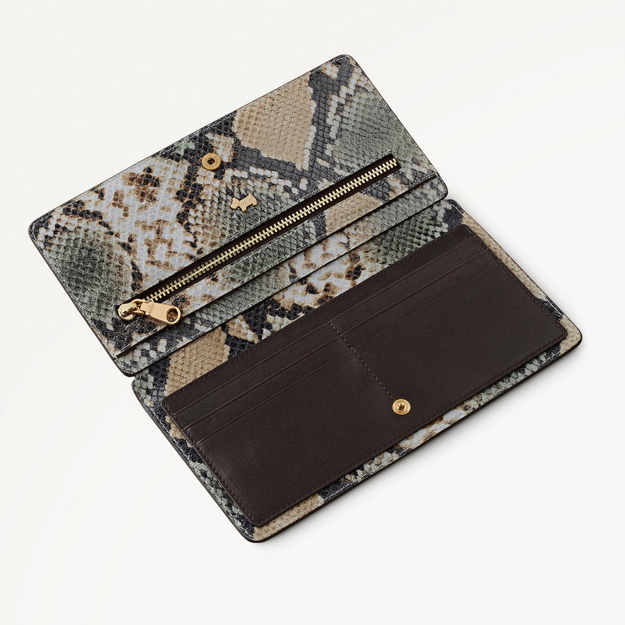 Coin Street Leather Large Bifold Wallet in Pine Needle - 112093