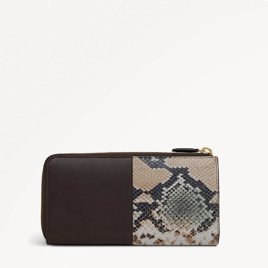 Chilworth Street Leather Large Zip Around Wallet in Pine Needle - 112099