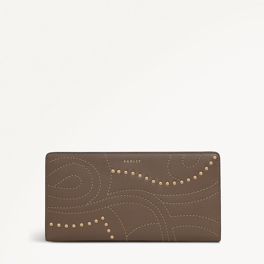 Coin Street - Stud Large Bifold Purse - RSE16301