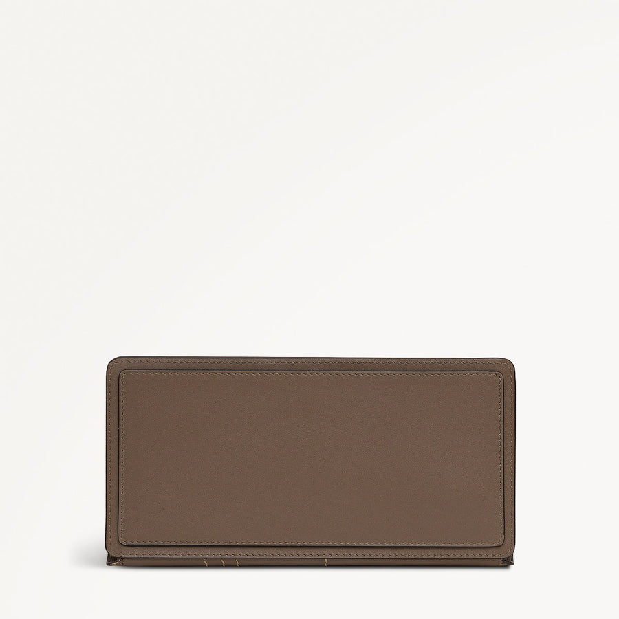 Coin Street Leather Large Bifold Wallet in Coffee - 112102