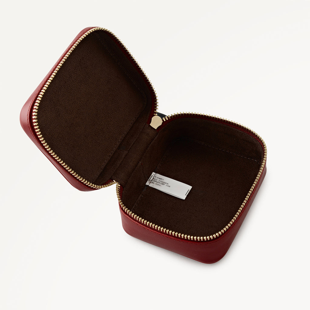 Commute Street Leather Small Zip Around Jewellery Box in Carmine - 112116