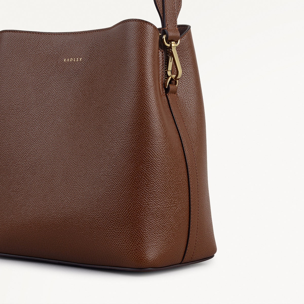 Dukes Place Texture Medium Compartment Crossbody Bag in Chocolate - 112131