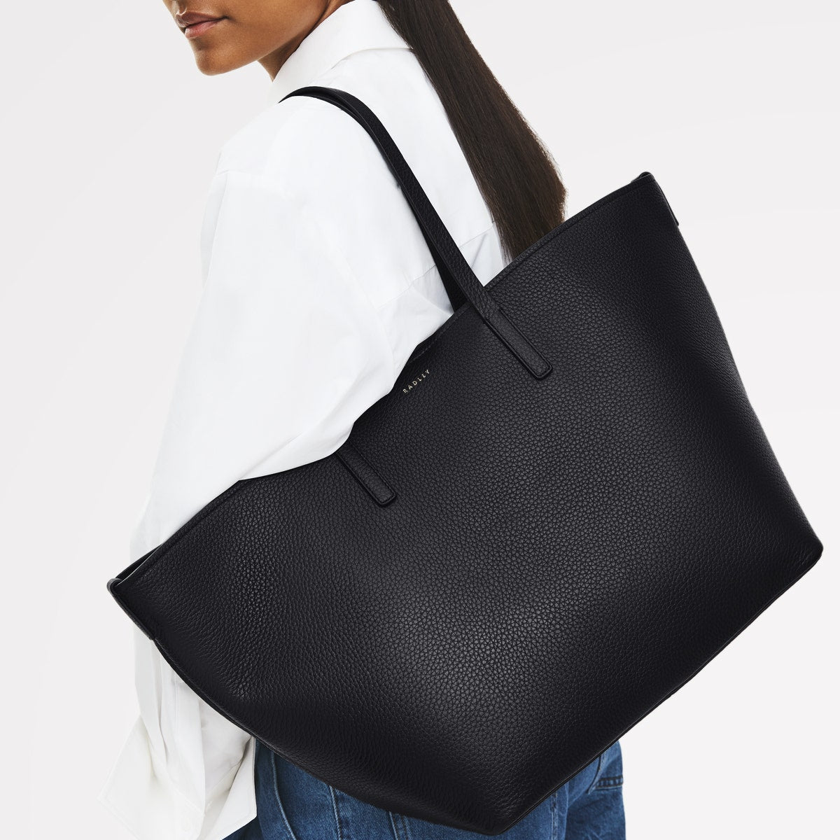 Dukes Place Leather Large Open Top Tote Bag in Black - 112133