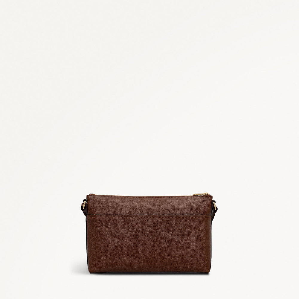 Pockets Leather Medium Ziptop Ew Cross Body Bag in Chocolate - 112141