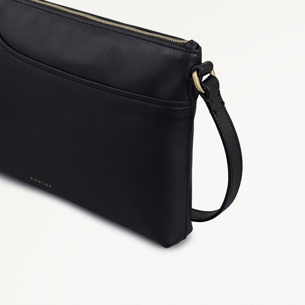 Pockets Leather Medium Ziptop EW Cross Body Bag in Black - 112145