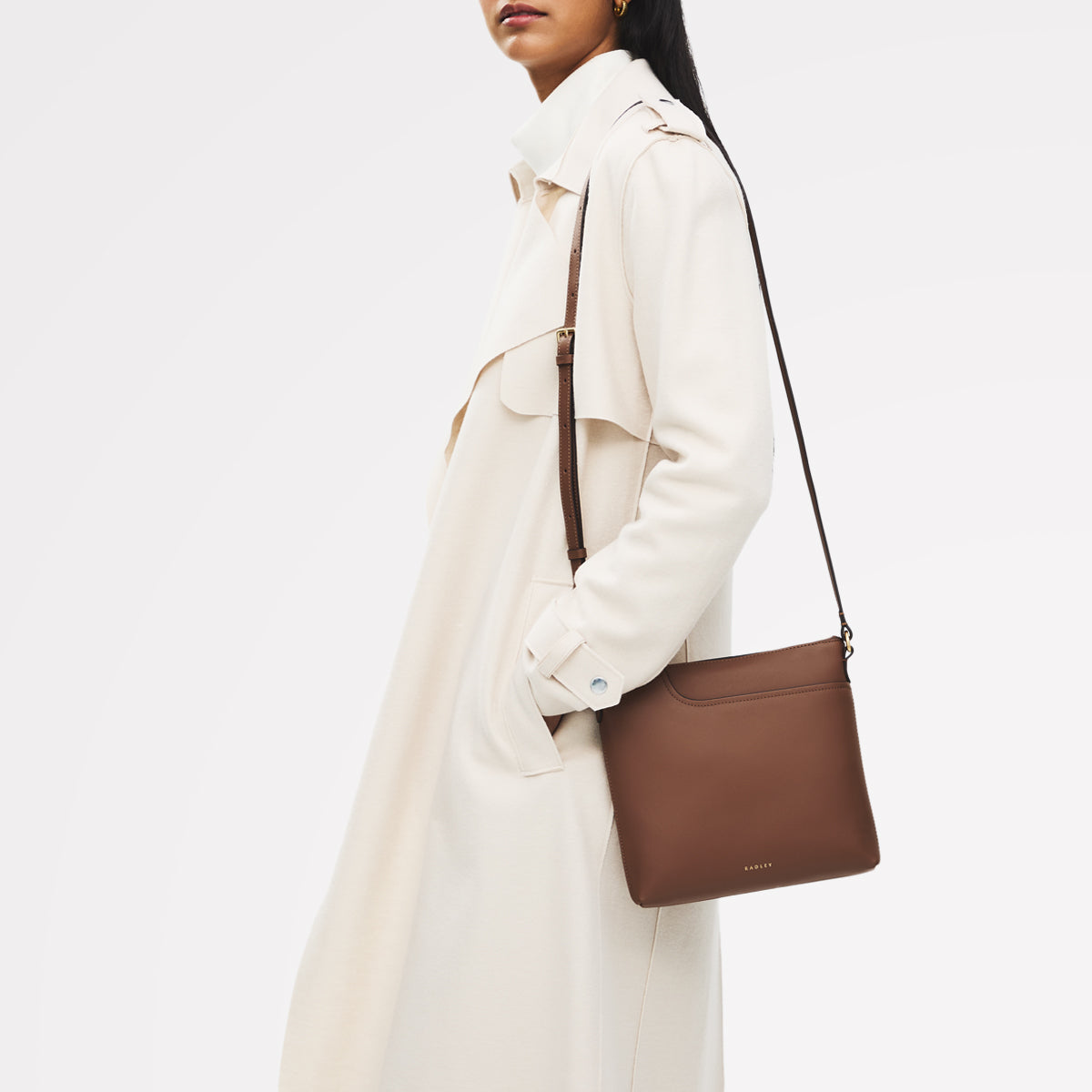 Pockets Leather Small Ziptop NS Cross Body Bag in Saddle - 112154