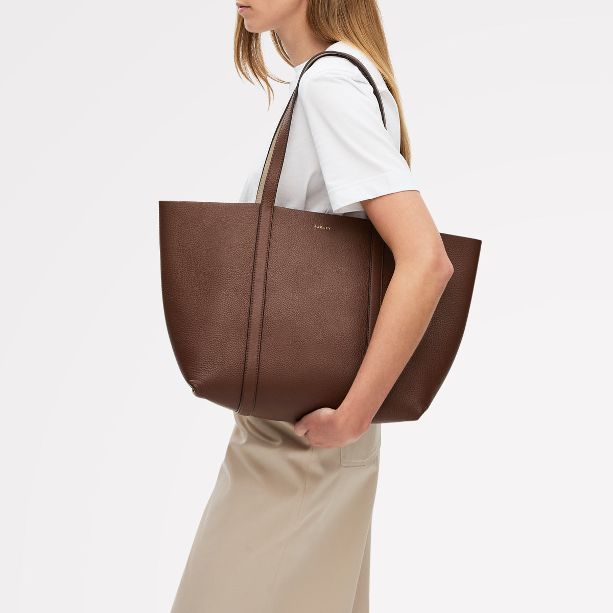 Hanbury Row Large Open Top Tote Bag in Chocolate - 112183