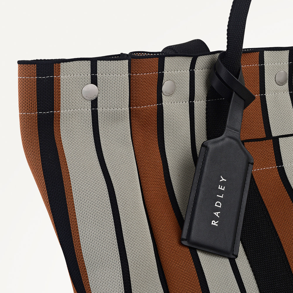 Hadleigh Place Stripe Large Open Top Tote Bag in Snow - 112210