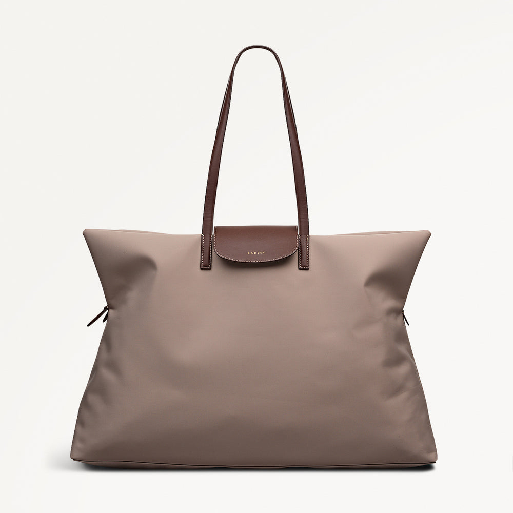 Pocket Essentials Large Ziptop Shoulder Bag - RHD19001