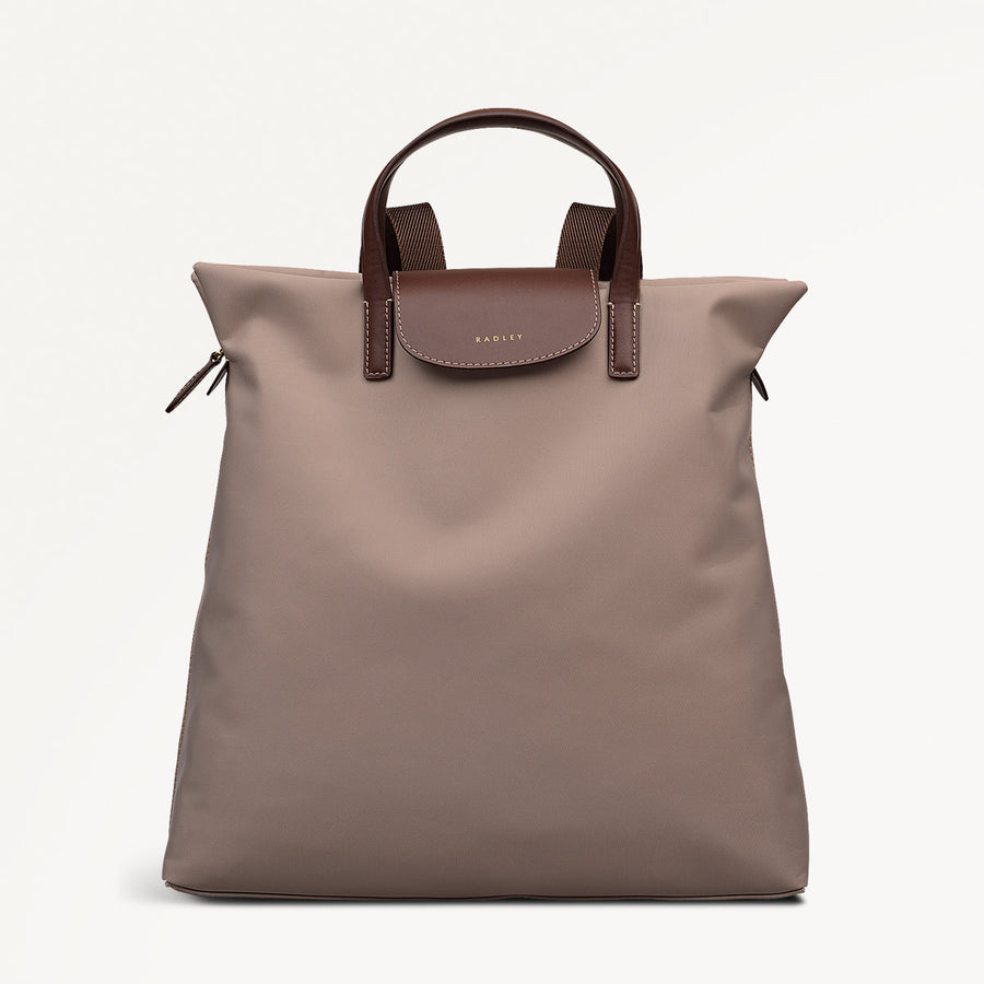 Pocket Essentials Fabric Medium Ziptop Backpack in Porcini - 112221