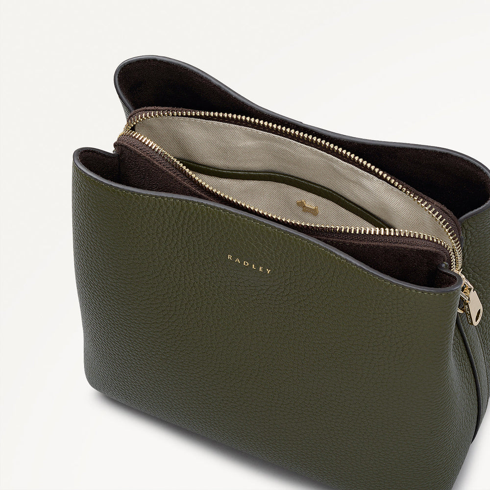 Dukes Place Leather Medium Compartment Cross Body Bag in Pine Needle - 112230
