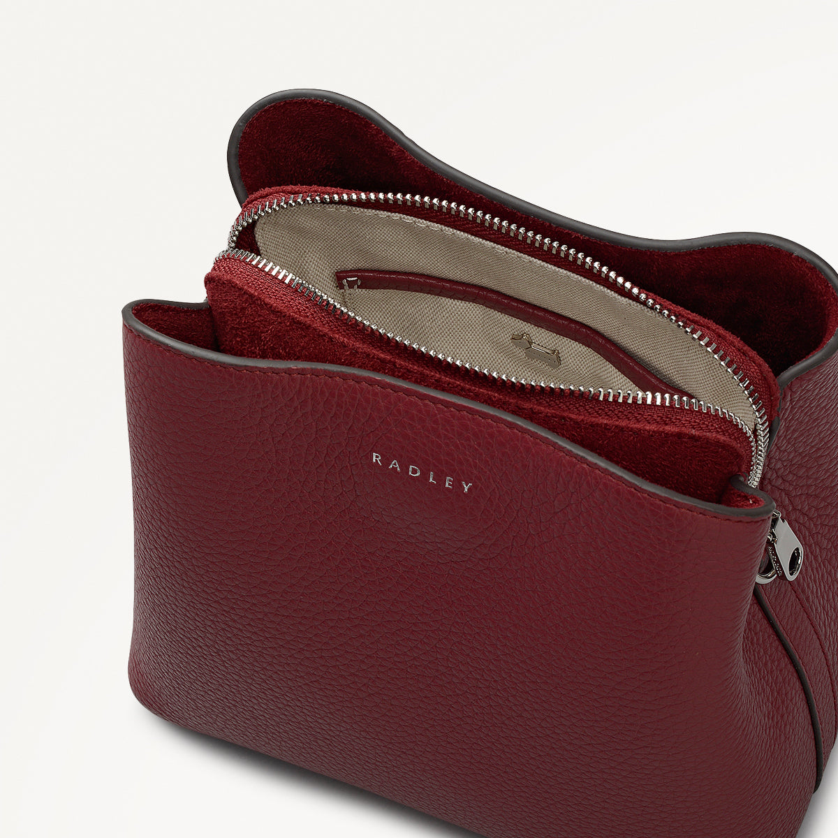 Dukes Place Leather Small Compartment Cross Body Bag in Carmine - 112233