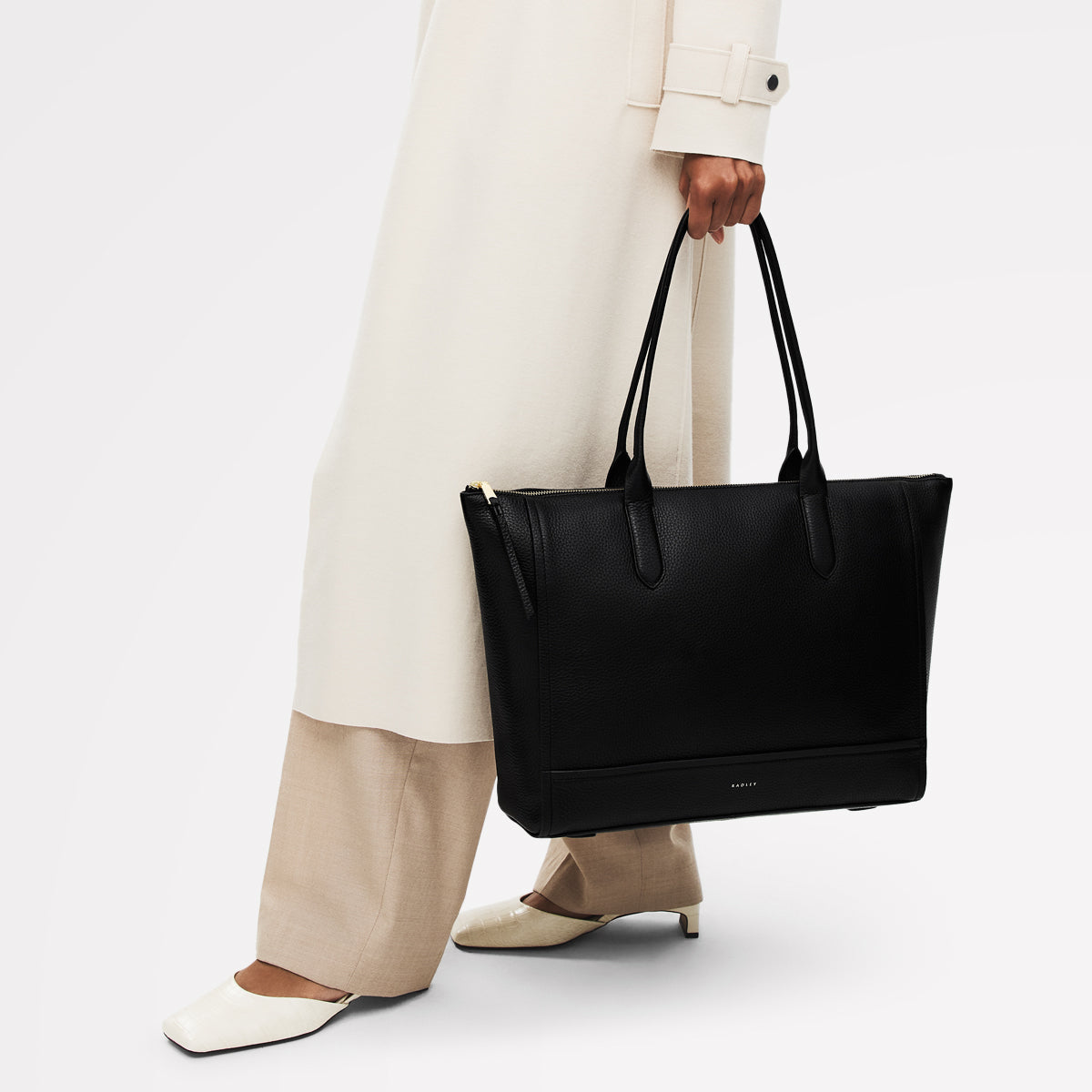 OAK STREET MEDIUM ZIPTOP TOTE BLACK