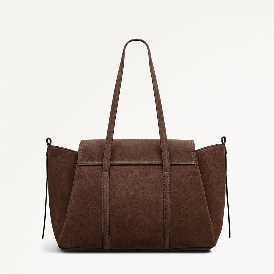 The Chancery Leather Medium Flapover Shoulder Bag in Coffee - 112252