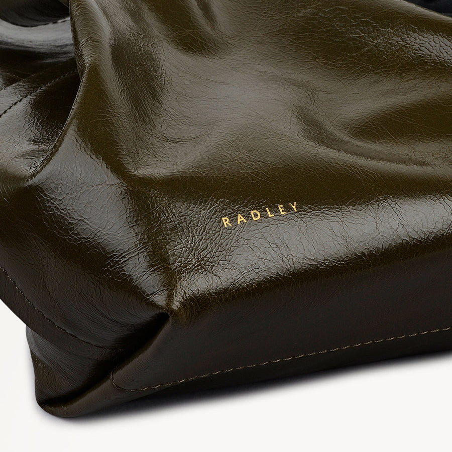 Broadway Market Leather Large Open Top Tote Bag in Pine Needle - 112281