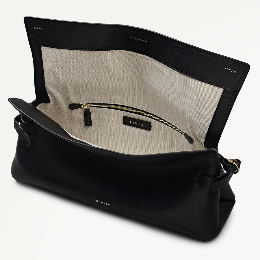 Fleet Street Leather Large Flapover Clutch Bag in Black - 112284