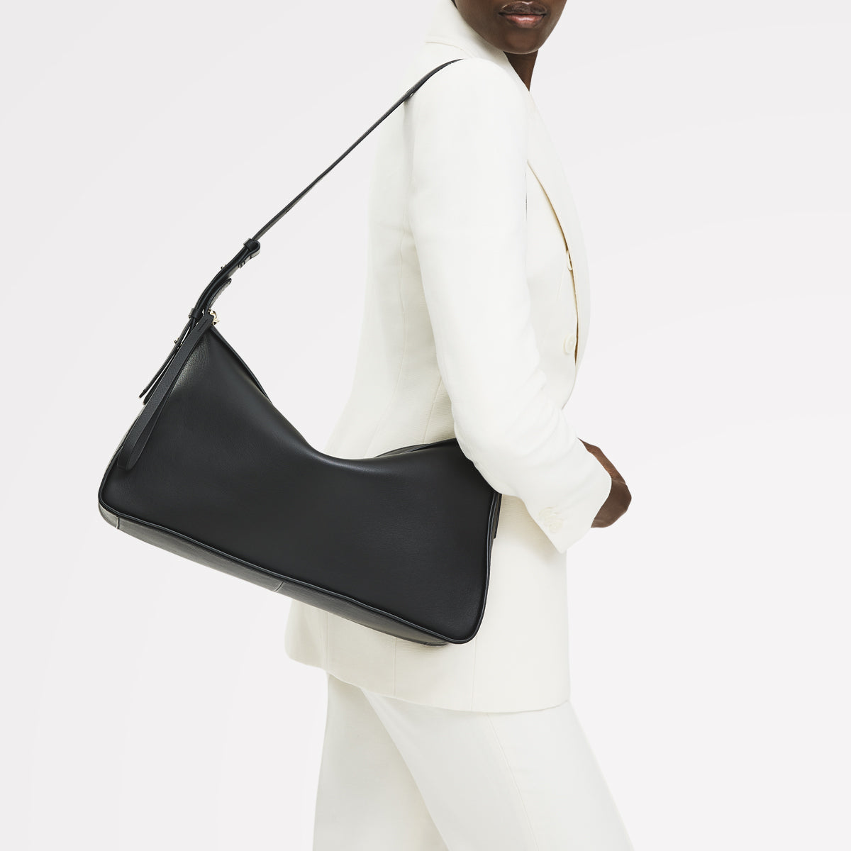 Westwell Lane Leather Large Ziptop Shoulder Bag in Black - 112287