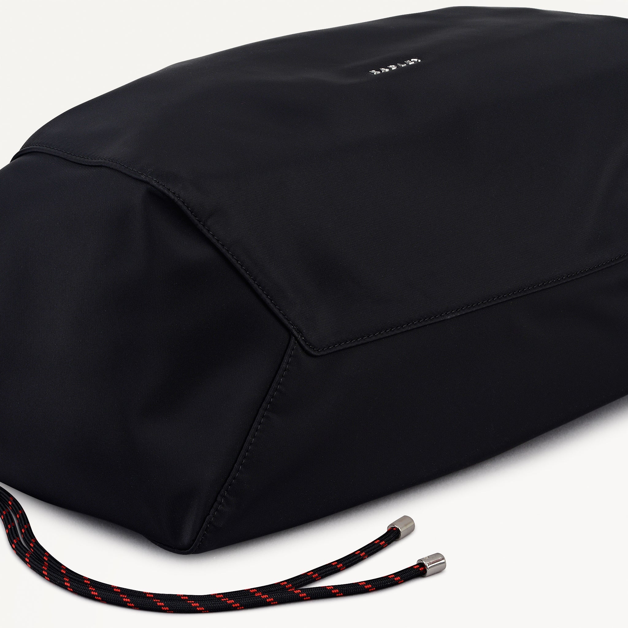 Eden Row Fabric Large Open Top Tote Bag in Black - 112319