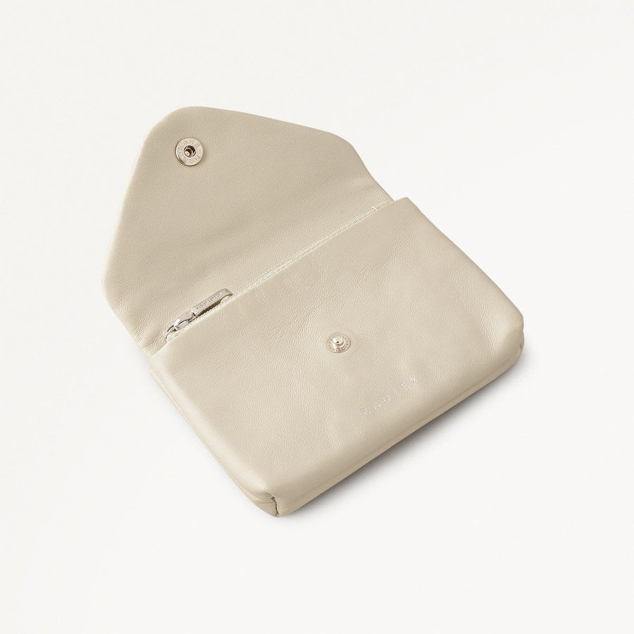 Mallow Street Small Ziptop Coin Purse in Snow - 112345