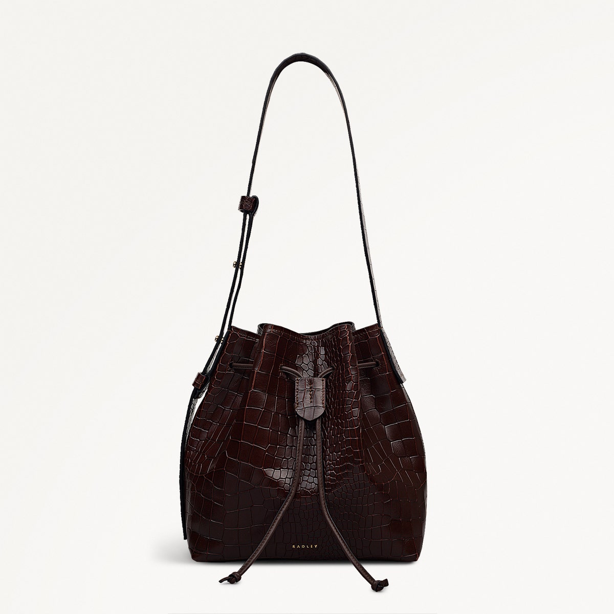 York Mews Leather Medium Drawstring Shoulder Bag in Dark Oak - 112361