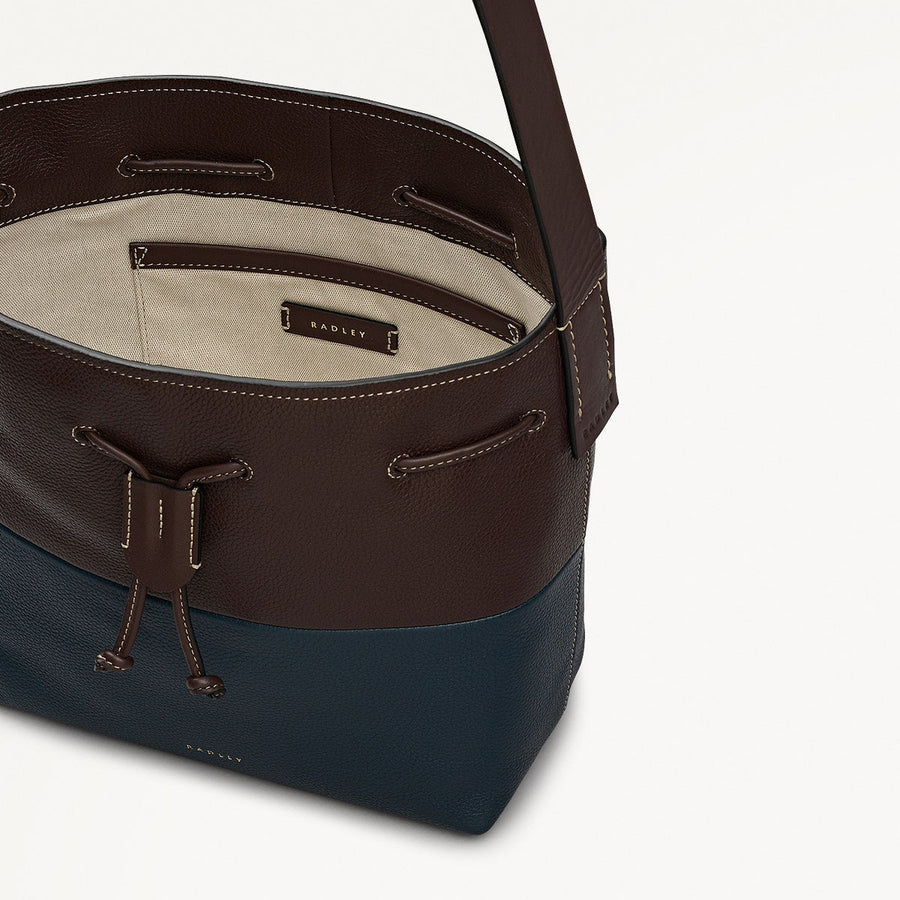 York Mews Leather Medium Drawstring Shoulder Bag in Dark Oak - 112362