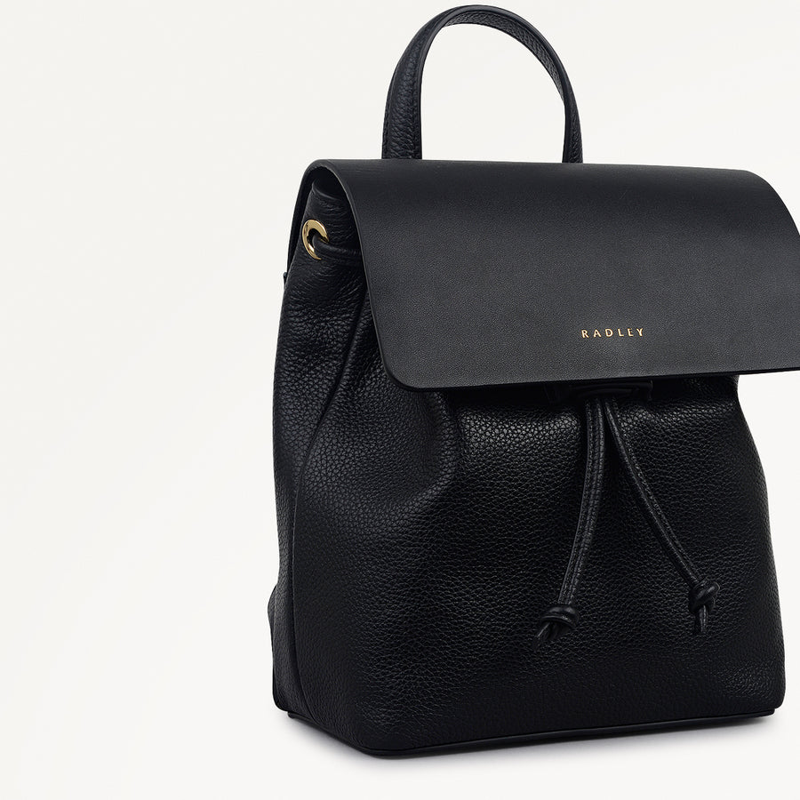 YORK MEWS SMALL FLAPOVER BACKPACK BLACK