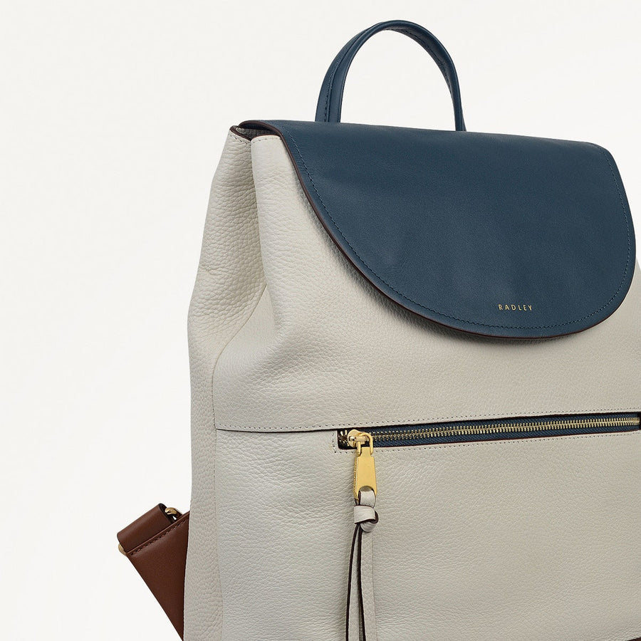 Albion Street Leather Large Ziptop Backpack in Snow - 112389