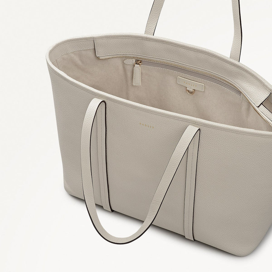 Templeton Place Leather Large Ziptop Tote Bag in Snow - 112394