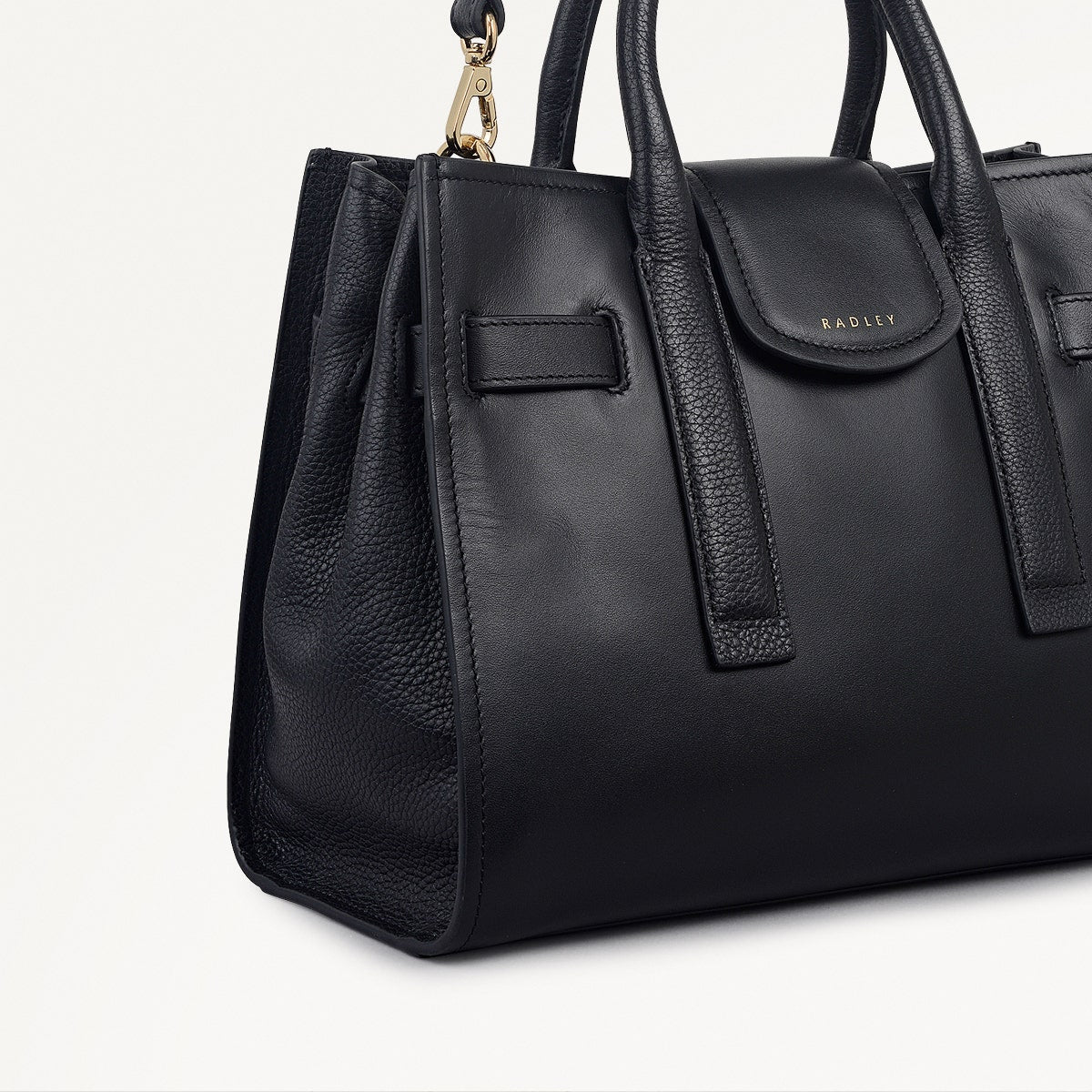 St Pancras Lane Small Open Top Grab Bag in Black - 112398