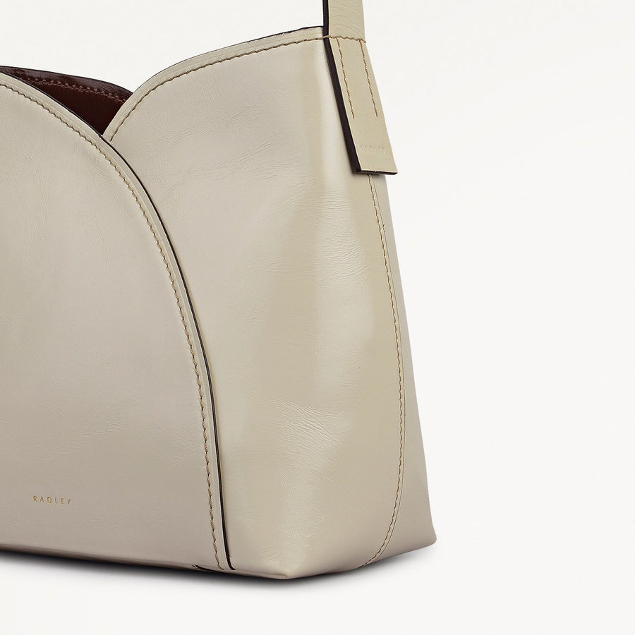 Tulip Street Leather Large Open Top Shoulder Bag in Snow - 112407