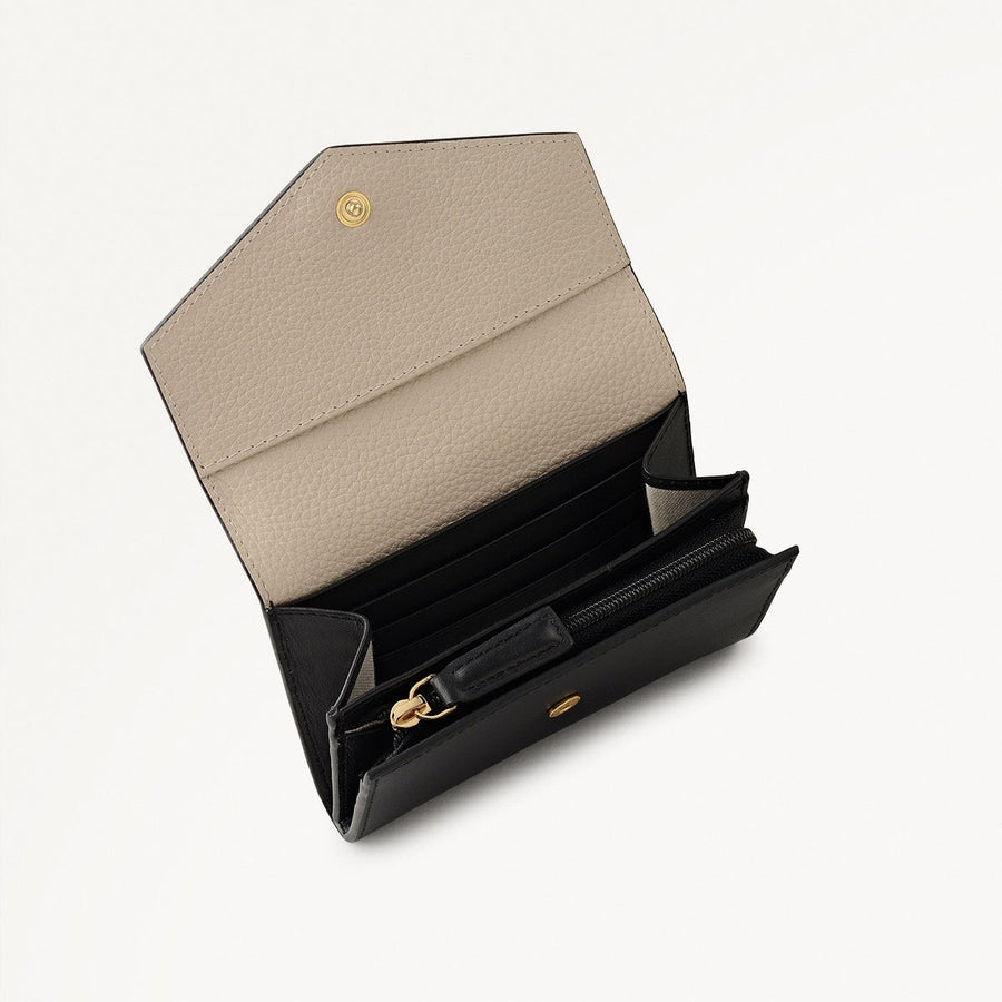 St Pancras Lane Leather Small Flapover Wallet in Black - 112450