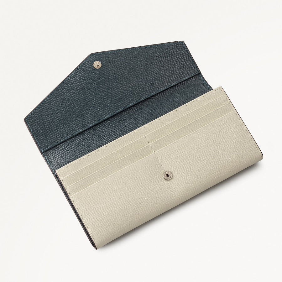 St Pancras Lane Leather Large Flapover Wallet in Snow - 112455