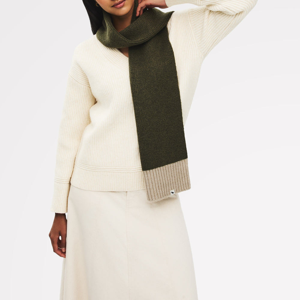 Knitters Lane Fabric Knitted Scarf in Pine Needle - 112510