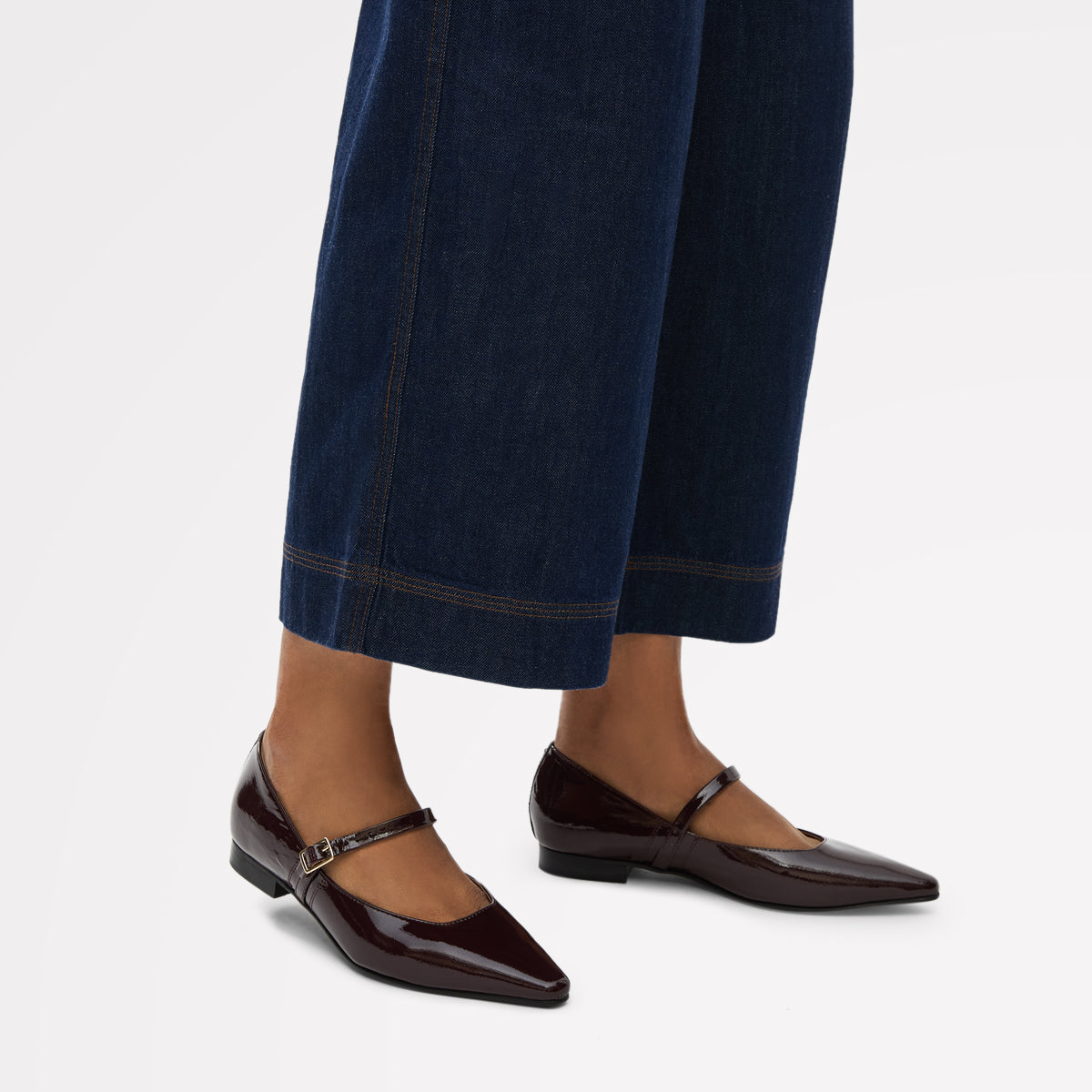 Patent Avenue Chip Toe Mary Jane Flat Bordeaux - 112532