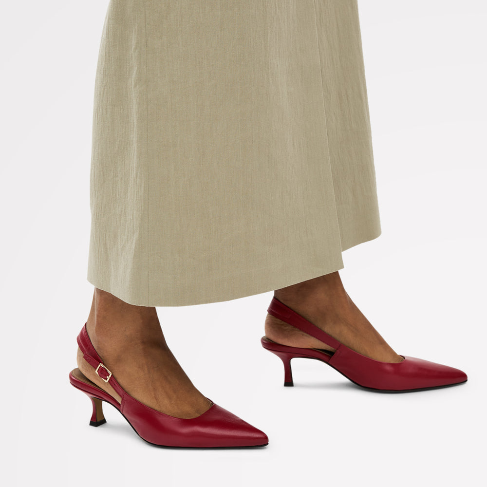 Devonshire Street Point Kitten Slingback Fire Red - 112534