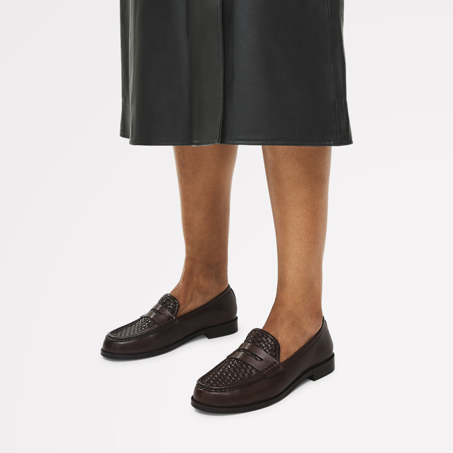 Threadneedle Row Weave Classic Loafer Chocolate - 112536