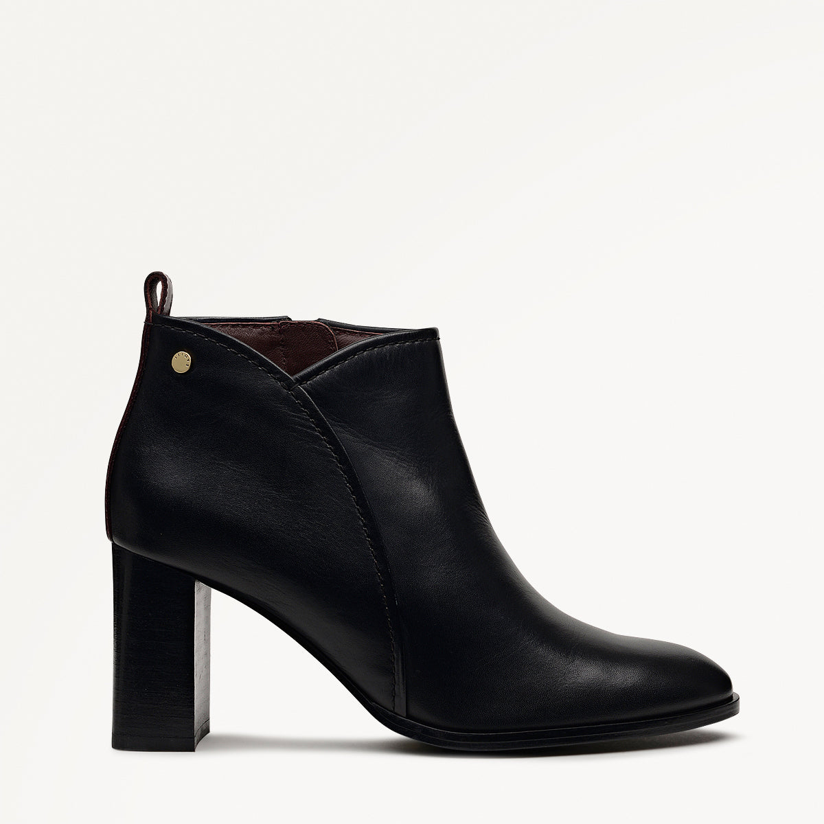 Tulip Walk Curve Bootie Black - 112540